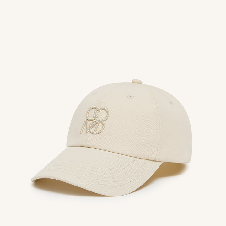 COMO Signature Cap in Ivory
