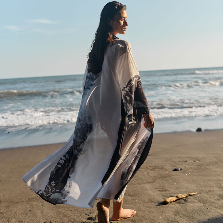 Elliot Robe