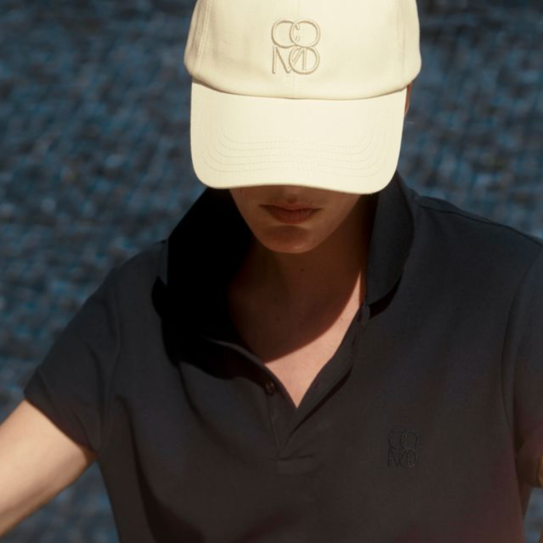 COMO Signature Cap in Ivory