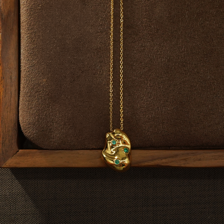 Jahn Pendant Chain Necklace